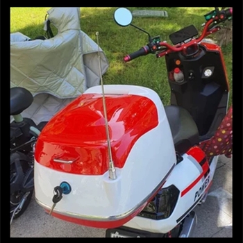 Elektriskā motocikla bagāžnieka dekoratīvs papildinājums: antenas modifikācija, izstiepjama karoga stabs, falcona motīvs; GB811-2022B; Visas sezonas; Pāriem; Materiāls: Cits; Zīmols: Cits