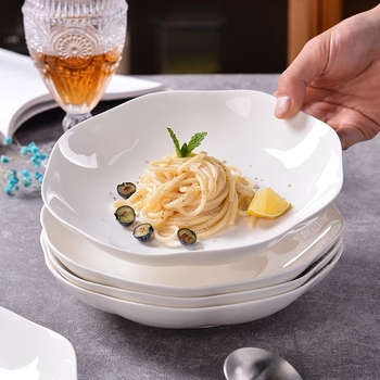 Keramički tanjur – čipkast oblik, jušni tanjur, mikrovalna kompatibilnost, jednofarban dizajn