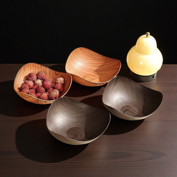 Fengzhi Триъгълна чиния за плодове – PP материал, имитация на дървесен модел, винтидж стил лукс ретро