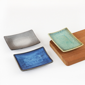 Porcelanski pravokutni tanjur za sushi i ražnjiće – japanski stil, moderni minimalistički dizajn, premium kvaliteta