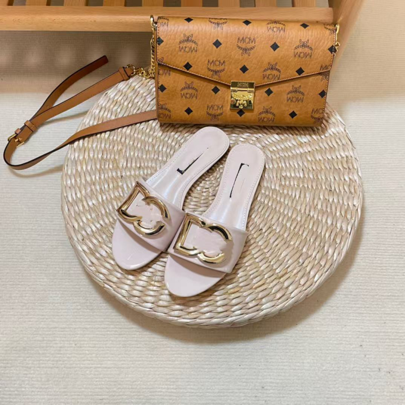 Női D-buckle lapos szandál, felsőrész műbőr, talp gumi, gyors száradás és lélegző, 2025 tavasz