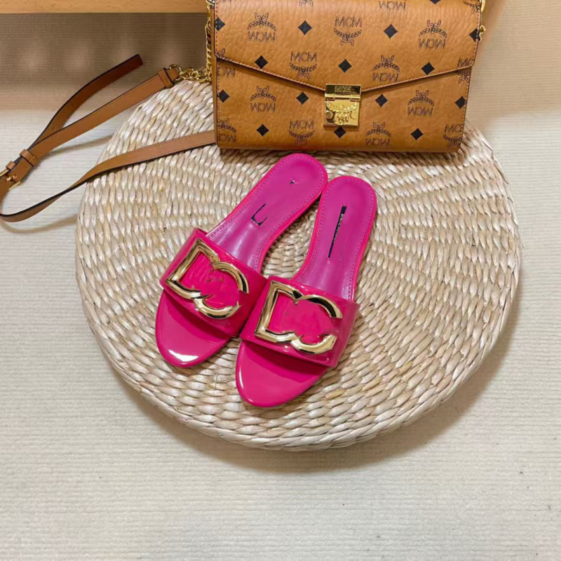 Női D-buckle lapos szandál, felsőrész műbőr, talp gumi, gyors száradás és lélegző, 2025 tavasz