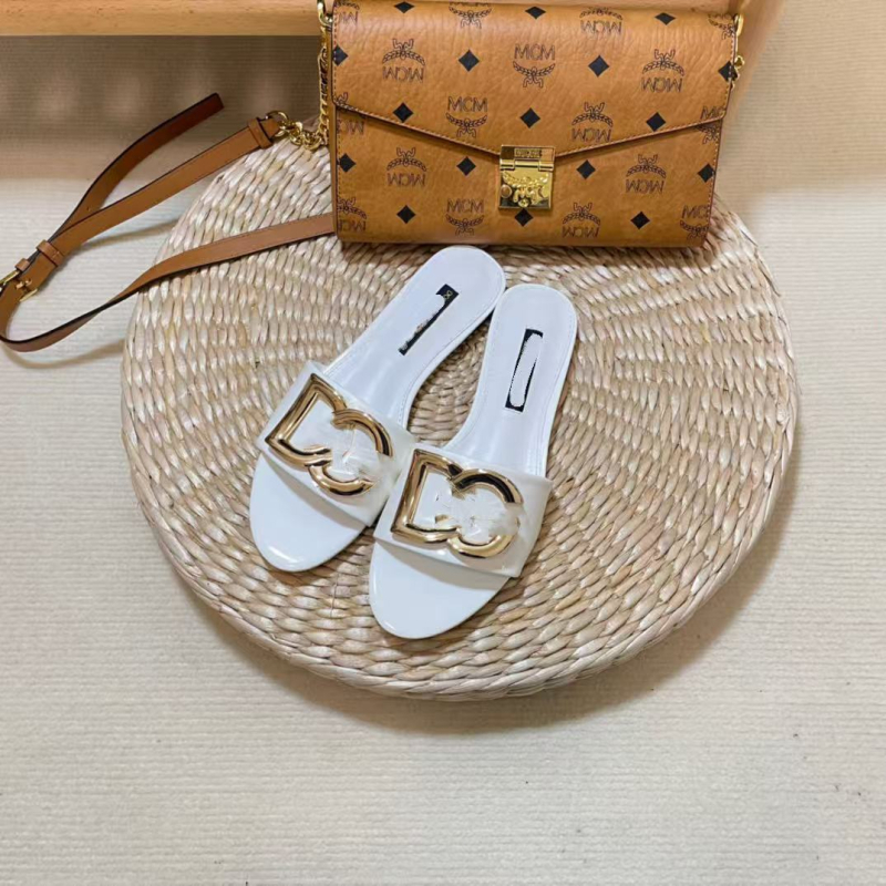 Női D-buckle lapos szandál, felsőrész műbőr, talp gumi, gyors száradás és lélegző, 2025 tavasz