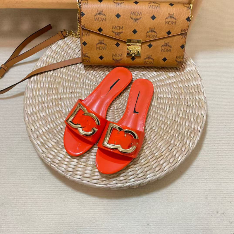 Női D-buckle lapos szandál, felsőrész műbőr, talp gumi, gyors száradás és lélegző, 2025 tavasz