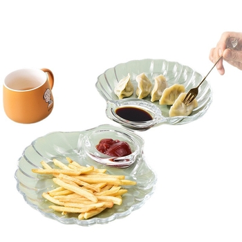 Staklena ravna ploča, nepravilnog oblika, moderni minimalistički stil; nije prikladna za mikrovalnu pećnicu