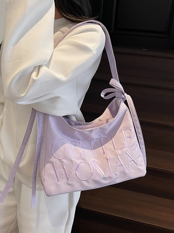 GentleWoman Geantă de subraț cu broderie litere, funda, material Oxford, căptușeală poliester, formă orizontală pătrată, închidere cu fermoar, buzunar interior cu fermoar, curea cu o singură bretea