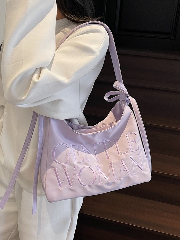 GentleWoman Geantă de subraț cu broderie litere, funda, material Oxford, căptușeală poliester, formă orizontală pătrată, închidere cu fermoar, buzunar interior cu fermoar, curea cu o singură bretea