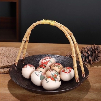 Farfurie de servire din porțelan, rotundă, glazură cu fisuri de gheață, stil modern minimalist, potrivită pentru promovări publicitare