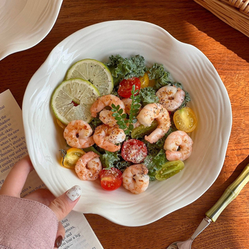 Vas ceramic cu model asimetric de copac cu dantelă – farfurie adâncă pentru salate, paste și deserturi, stil modern simplu, compatibil cu microunde, decor sub glazură, calitate premium