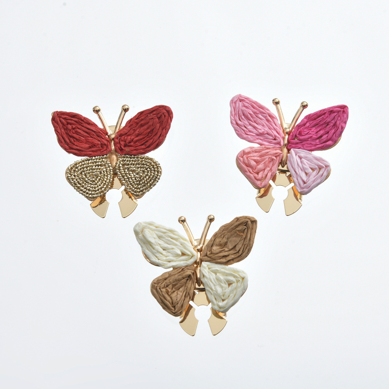 Mandzsetta gombok pillangó alakú, fonott dizájnnal — ötvözet anyag, aranyozott felület, egyszerű uniszex stílus