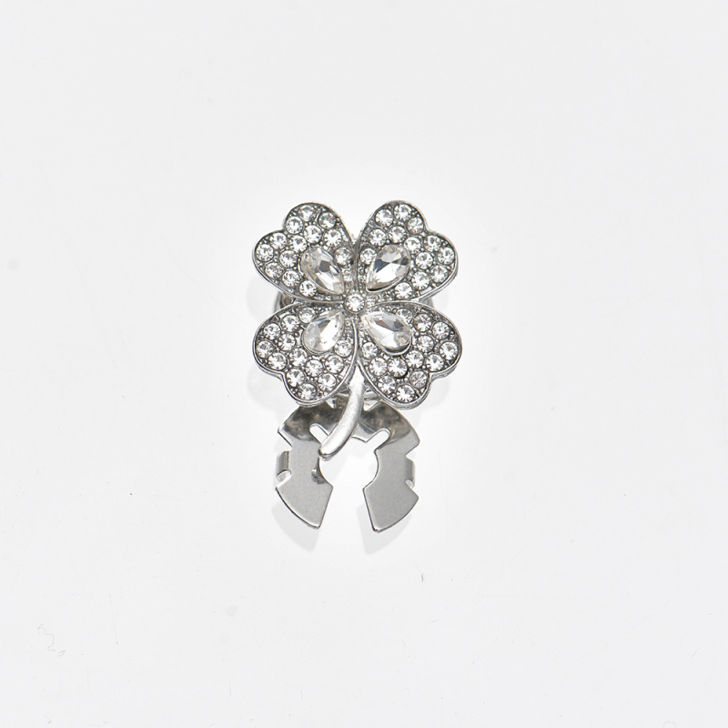 Rhinestone gombok négylevelű lóhere formában, könnyed luxus stílus, diamantokkal díszített, kristály