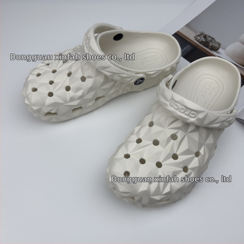 Vīriešu EVA sandales, elpojošas, ūdensizturīgas, neslīdīgas, injekcijas veidots zole, EVA augšējā daļa, 1–3 cm papēža augstums, Leisure Crocs stils