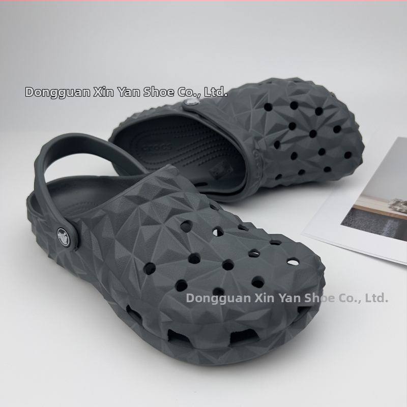Vīriešu EVA sandales, elpojošas, ūdensizturīgas, neslīdīgas, injekcijas veidots zole, EVA augšējā daļa, 1–3 cm papēža augstums, Leisure Crocs stils