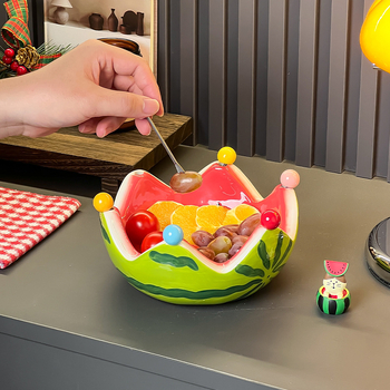 Порцеланова чиния за плодове с диня, свеж дизайн, мил стил, пускане през 2025 г.