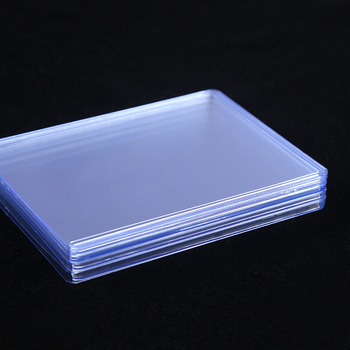 Držač kartica – prozirna plastika, moderni minimalistički stil, kompatibilan s Pokémon TCG i MTG, 35–130pt kartice