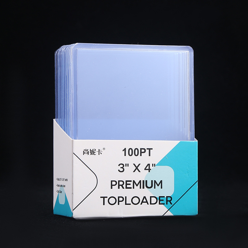 Držač kartica – prozirna plastika, moderni minimalistički stil, kompatibilan s Pokémon TCG i MTG, 35–130pt kartice
