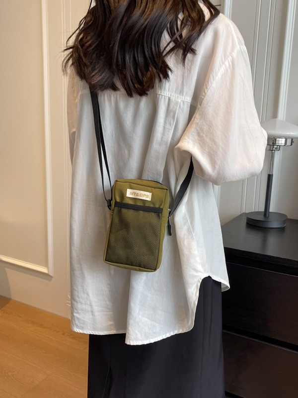 Unisex najlonska crossbody torbica za mobitel — mala kvadratna, uspravnog oblika, zatvarač