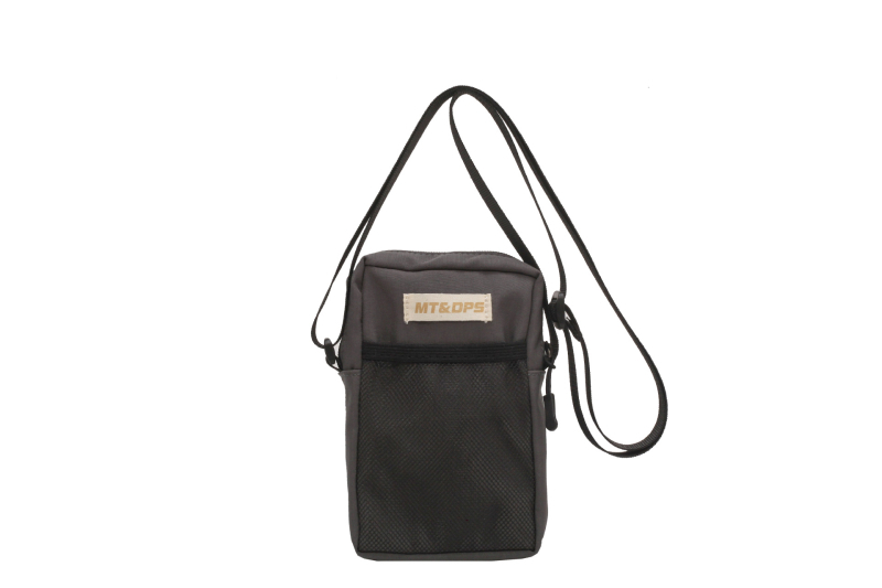 Unisex najlonska crossbody torbica za mobitel — mala kvadratna, uspravnog oblika, zatvarač