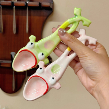 Keramička žlica s karikaturom žabe, kreativni stil, pogodna za kašu, rižu i juhu