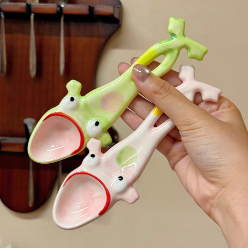 Keramička žlica s karikaturom žabe, kreativni stil, pogodna za kašu, rižu i juhu