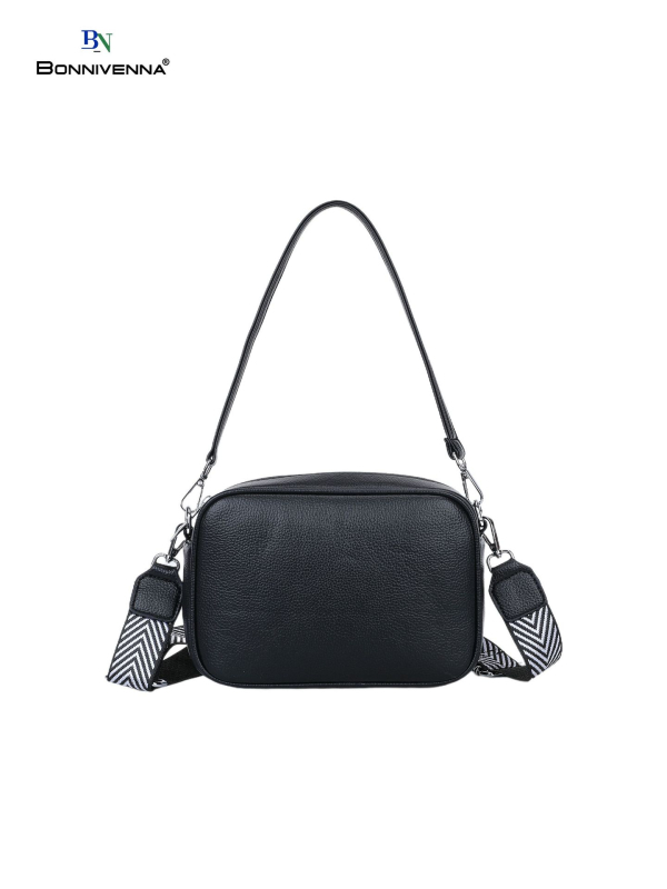 Ženska crossbody torbica - Materijal: Oxford tkanina; Oblik: horizontalni kvadrat; Otvaranje: zatvarač; Unutarnja džep s zipom; Značka: Lian yun