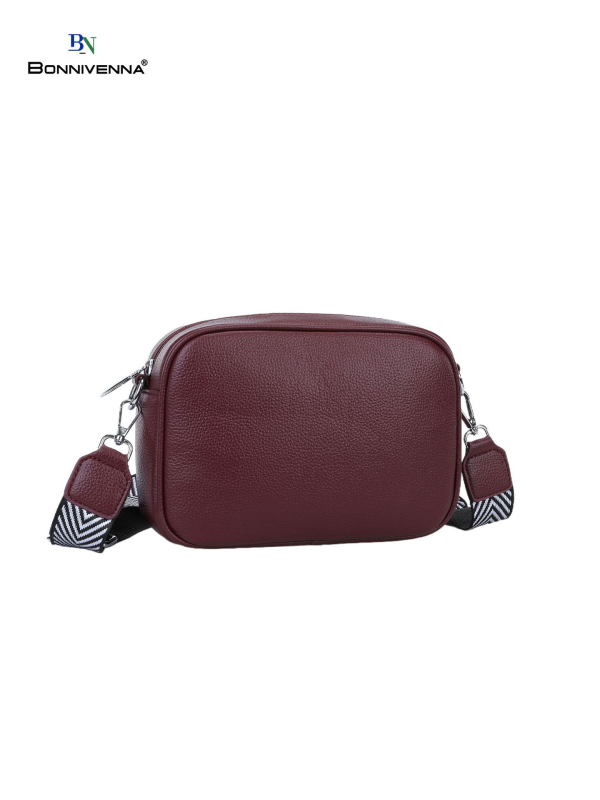 Ženska crossbody torbica - Materijal: Oxford tkanina; Oblik: horizontalni kvadrat; Otvaranje: zatvarač; Unutarnja džep s zipom; Značka: Lian yun