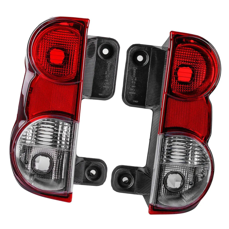 Lampă de semnalizare spate pentru Nissan NV200 (2009–2025) – PC-ABS, Numar piese 26550-JX00A / 26555-JX31A
