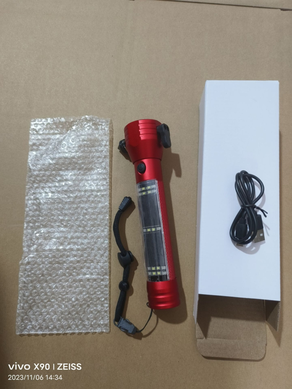 Ručni automobil sigurnosni čekić sa svjetlom i probijačem za staklo, kućište od aluminijske legure, 3,7V, domet 300–500 m