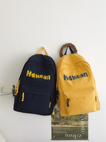 Unisex σακίδιο πλάτης για ταξίδια, ελαφρύ, νάιλον υλικό, χωρητικότητα 36–55 L, ιμάντες με μαξιλάρι αέρα, επένδυση πολυεστέρα, αστικό μινιμαλιστικό στυλ.