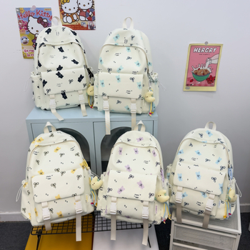 Νάιλον Ταξιδιωτικό Σακίδιο Πλάτης | Κυρτές ιμάντες ώμων | Χωρητικότητα 20–35 λίτρα | Εσωτερική επένδυση πολυεστέρα | Κυκλοφορία χειμώνας 2025