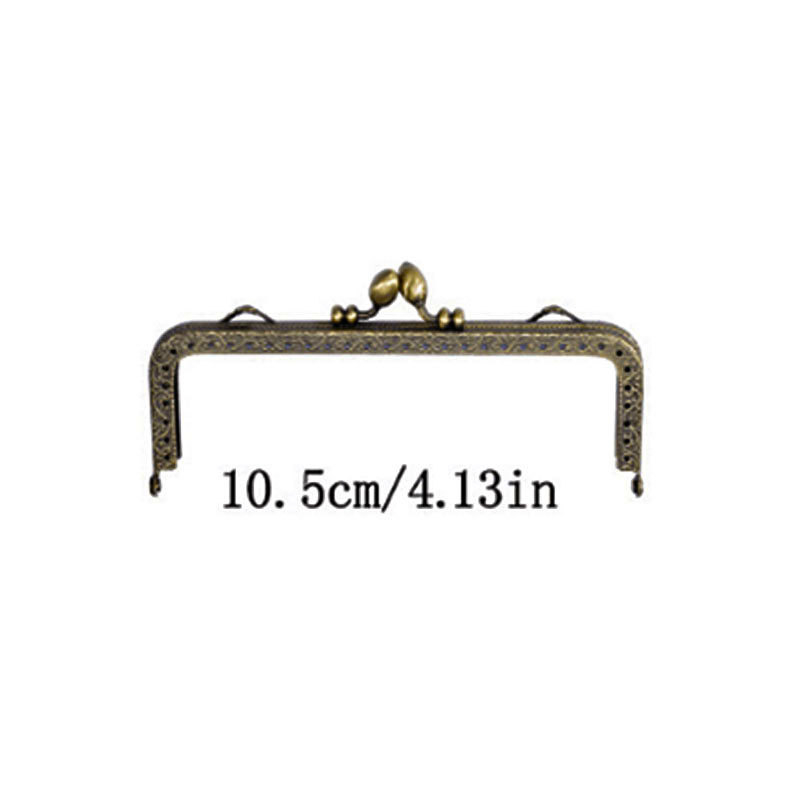 Dyx fém négyszögletes táska csat – kettős fül, faragott mintázat, kiegészítő táskákhoz, 2023 tél