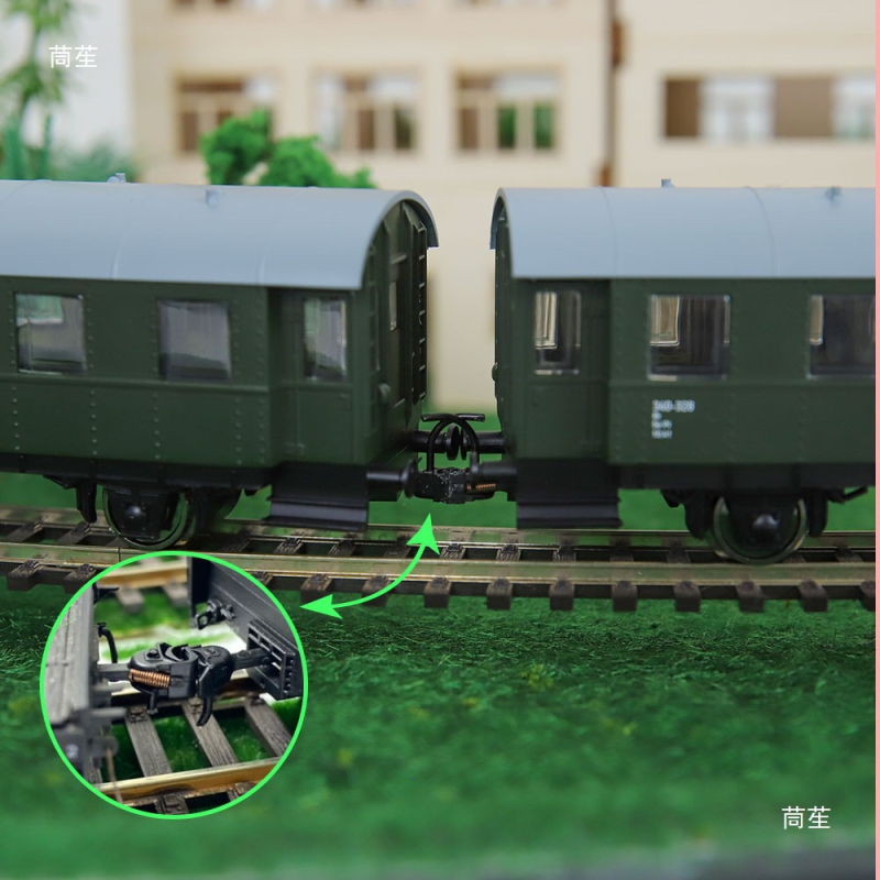 HO skala 1:87 – univerzalni spojnik za vagone modelarskog vlaka
