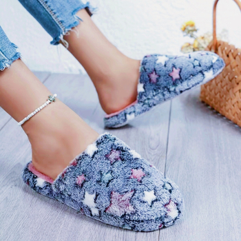 Suede felső részű papucs, TPU talp, pamut bélés, ötágú csillag minta, slip-on kialakítás