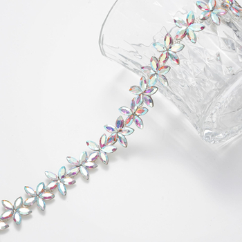 Lanț din rhinestones cu model floarea-soarelui, încrustare (inlay), material din sticlă, origine Guangzhou