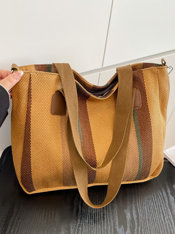 Tote táska, utcai divat, vászon anyagú, függőleges négyzetes forma, cipzáras nyitás, poliészter bélés