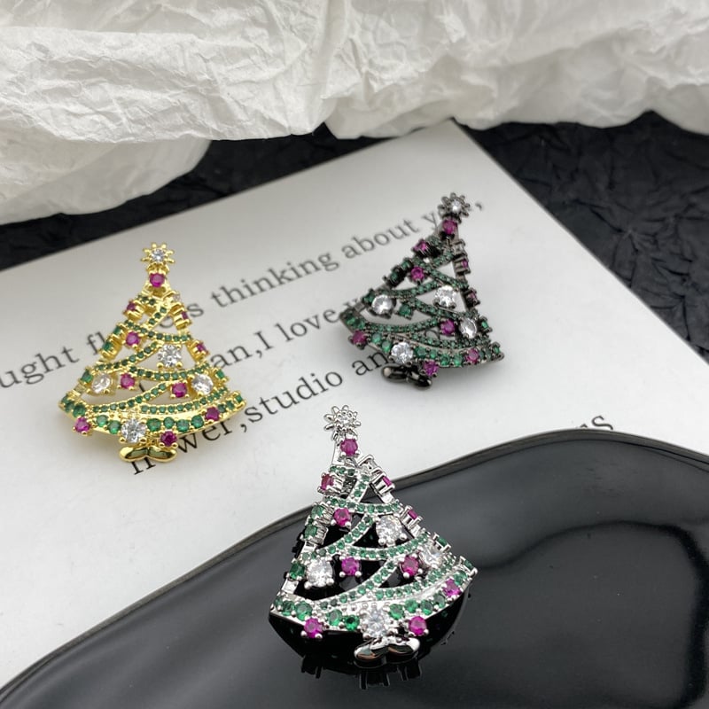 Broșă Bao Xiang din cupru cu motiv nod, accente colorate zircon, placare electrolitică, stil lux lejer pentru femei