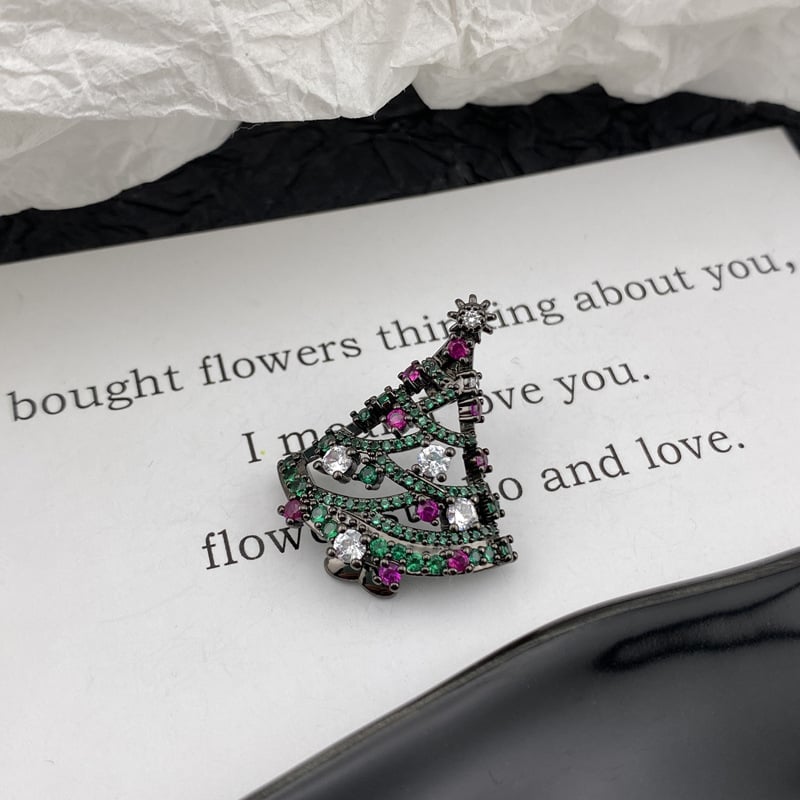 Broșă Bao Xiang din cupru cu motiv nod, accente colorate zircon, placare electrolitică, stil lux lejer pentru femei