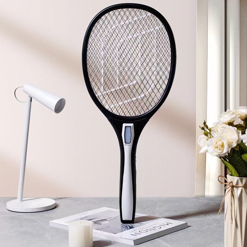 Električna šibica protiv komaraca 2-u-1, punjiva, direktno priključivanje u utičnicu, zamjenjive okrugle i ravne glave, LED svjetlo, ugrađena baterija, vrijeme punjenja 5–8 sati, pokrivenost 11–20 m²