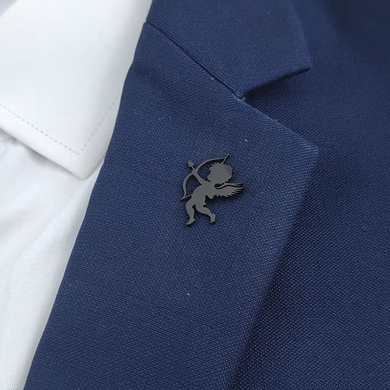 Nerđajući čelik Cupid broš za sako, unisex modni dodatak