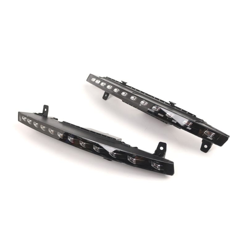 LED dienos žibintai Audi Q7 (10-15 metų), medžiaga PC+LED, Modeliai 4L0953042e/4L0953041e, Detalės 4L0953041d/4L0953042d