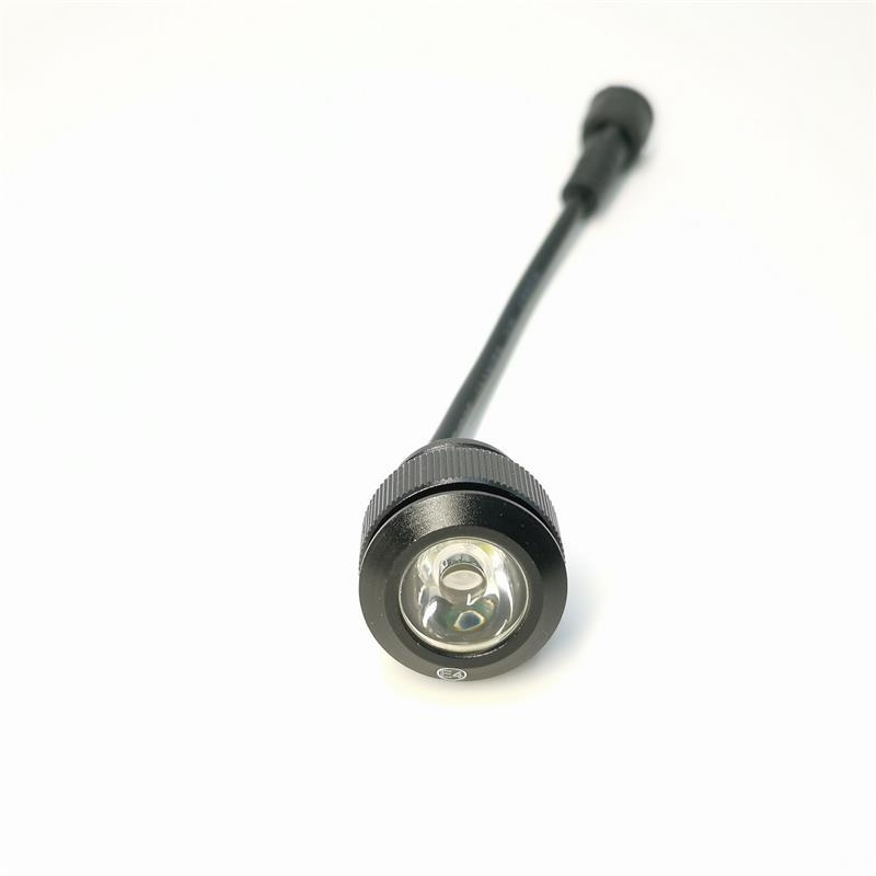 Automobilių LED dienos žibintai, IP68, aliuminio lydinio korpusas, 12V, 100–120 lm/LED