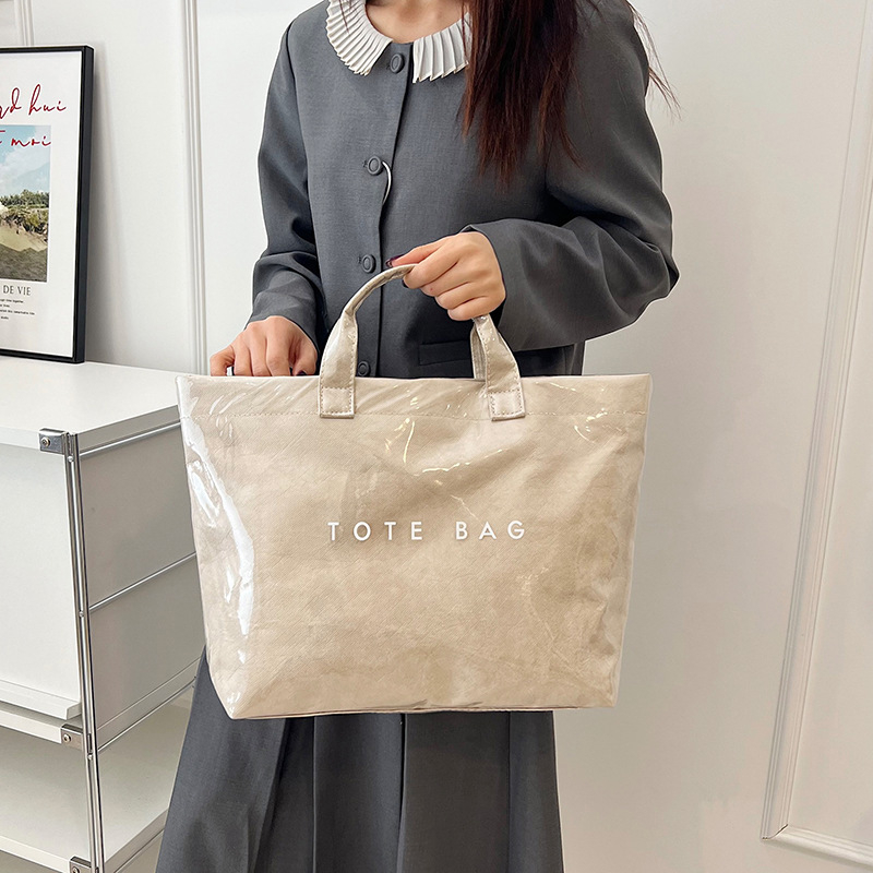 Jelly PVC Tote torba - prozirna, vodootporna, s džepom na zip za telefon i dokumente, vodoravni kvadratni oblik, Zima 2025