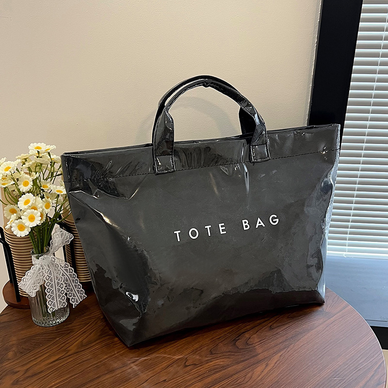Jelly PVC Tote torba - prozirna, vodootporna, s džepom na zip za telefon i dokumente, vodoravni kvadratni oblik, Zima 2025