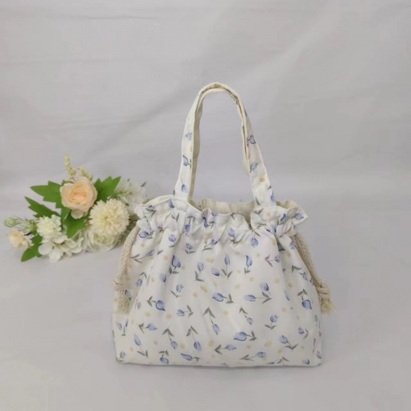 Unisex platnena torba s cvjetnim uzorkom, podstava od poliestera, čvrsta konstrukcija, tote stil
