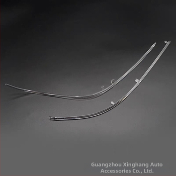 Toyota Reiz 13-16 dienos šviesos vadovavimo juosta – akrilas, 12V, modelis Ruizhi