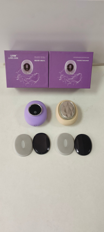 Dispozitiv facial cu ultrasunete cu RF, terapie cu lumină caldă pentru riduri, lifting și fermitate, masaj (Hidratare; Rejuvenare a pielii; IPX8; Baterie încorporată; 1000–1200 mAh)