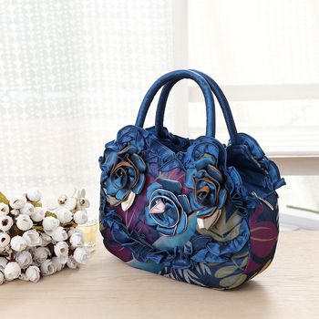 Love of Leigh ženska torbica, svilen materijal, Dumpling bag stil, ovalni oblik, zatvaranje zatvaračem
