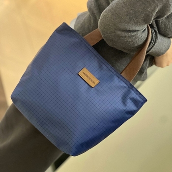 Duoudou unisex najlonska satchel torba za užinu s malim kariranim uzorkom, zatvarač