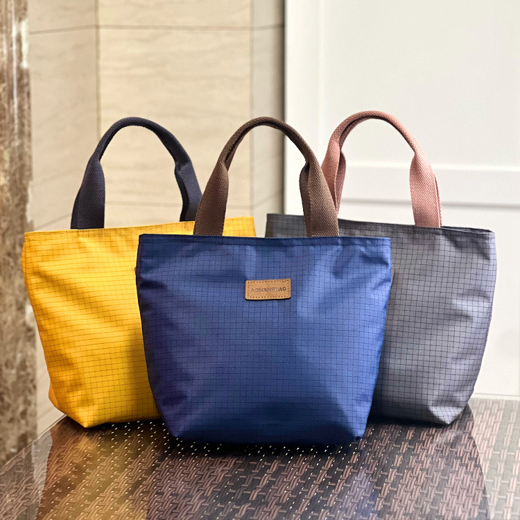 Duoudou unisex najlonska satchel torba za užinu s malim kariranim uzorkom, zatvarač