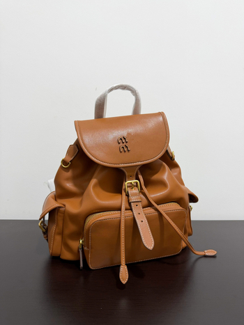 Ženski ruksak s poklopcem, koža goveda, ulični stil, unutarnji džepovi za telefon i dokumente